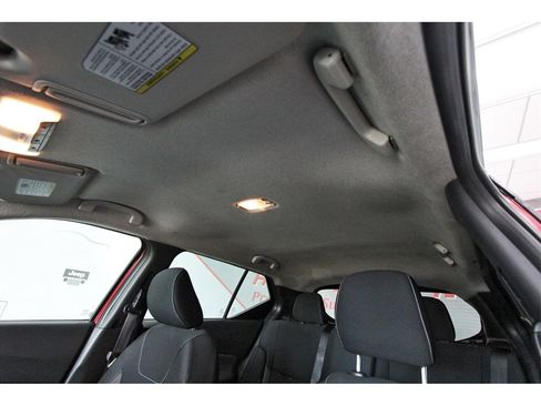 Certified 2020 Nissan Kicks SV image 28