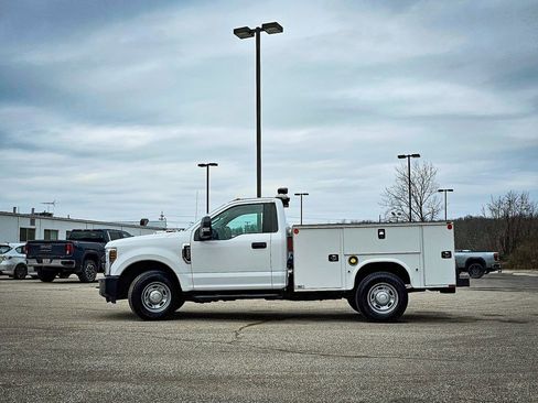Used 2019 Ford F350 XL w/ Power Equipment Group image 7