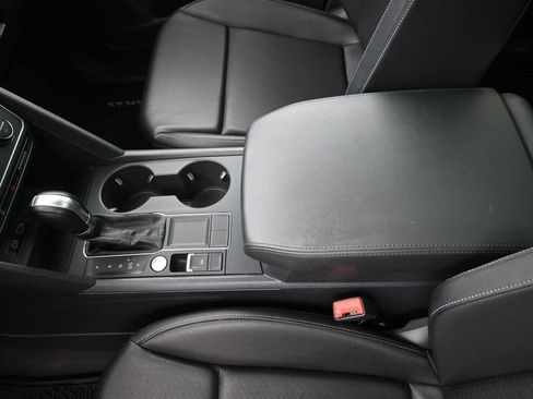 Used 2019 Volkswagen Atlas SE w/ Panoramic Sunroof Package image 31