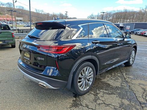 Used 2023 INFINITI QX50 Luxe image 7
