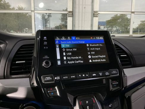 Used 2023 Honda Odyssey Touring image 19