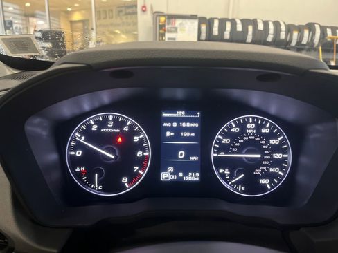 Certified 2025 Subaru Crosstrek 2.0i Premium image 3