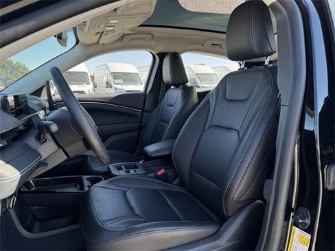 Used 2025 Ford Mustang Mach-E Premium image 26