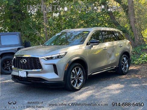 Certified 2023 INFINITI QX60 Luxe w/ Cargo Package AWD/4WD image 2