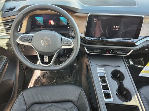 New 2026 Volkswagen Atlas SE AWD/4WD image 3