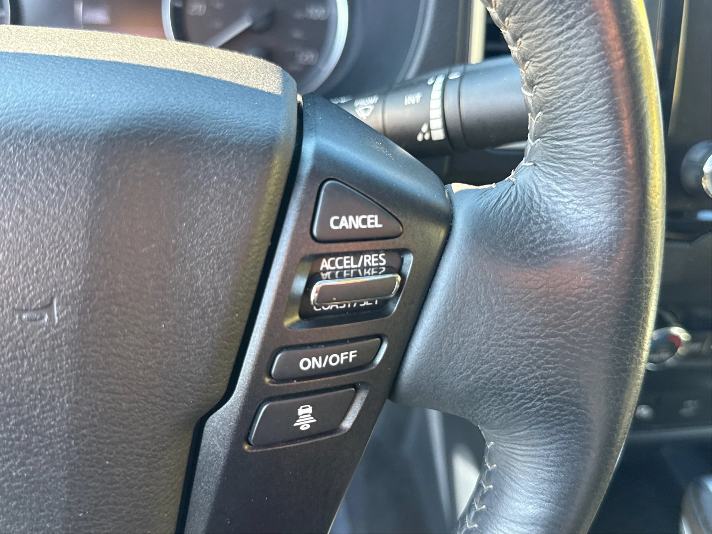 Used 2022 Nissan Frontier SV w/ SV Premium Package AWD/4WD image 36