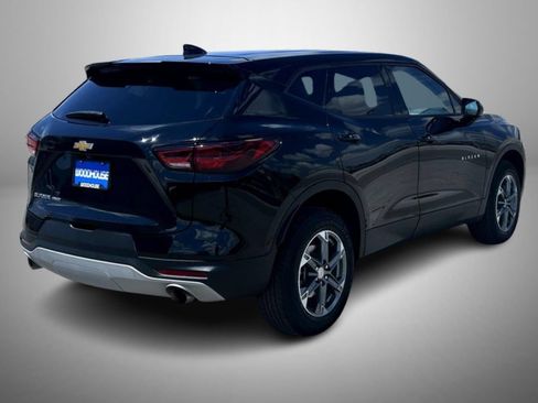 Certified 2025 Chevrolet Blazer LT AWD/4WD image 5