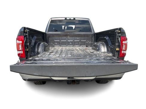 Used 2020 RAM 3500 Laramie image 14