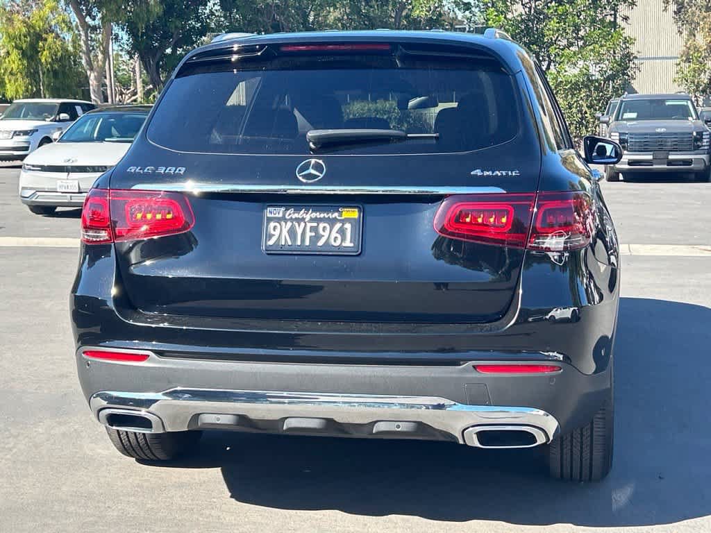 Used 2021 Mercedes-Benz GLC 300 4MATIC image 5