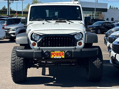 Used 2013 Jeep Wrangler Sport AWD/4WD image 9