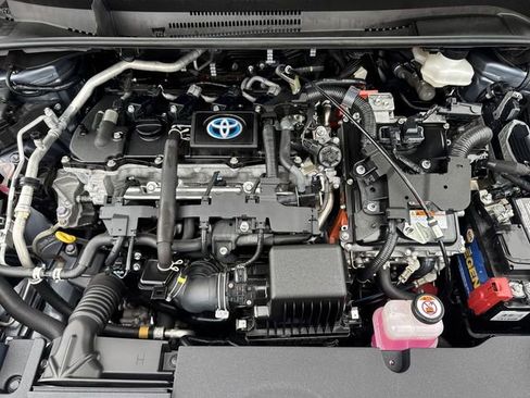 Used 2023 Toyota Corolla XLE FWD image 30