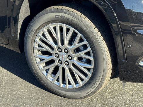 New 2026 GMC Acadia Denali w/ Super Cruise Package image 6