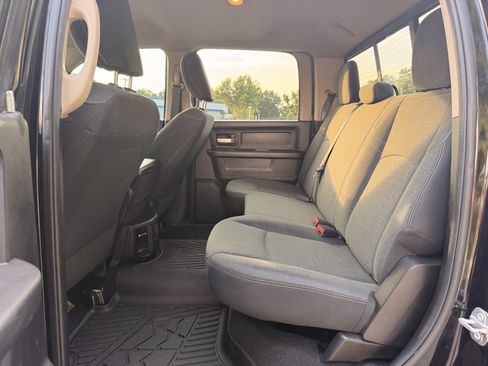 Used 2019 RAM 2500 Tradesman AWD/4WD image 28