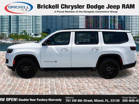 Used 2025 Jeep Wagoneer Series II w/ Convenience Group I AWD/4WD image 9