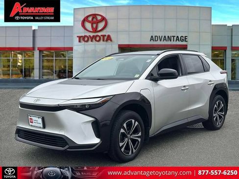 Certified 2024 Toyota bZ4X AWD w/ Weather Package image 4