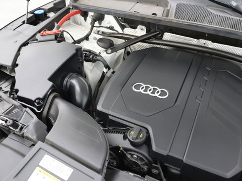 Used 2024 Audi Q5 2.0T Premium Plus AWD/4WD image 25