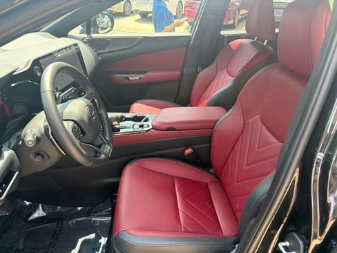Used 2025 Lexus NX 350h AWD w/ Accessory Package (Z2) image 13