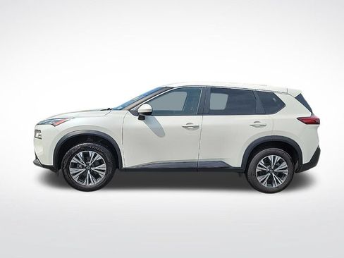 Used 2023 Nissan Rogue SV AWD/4WD image 2