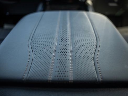 New 2026 Chevrolet Suburban High Country image 49