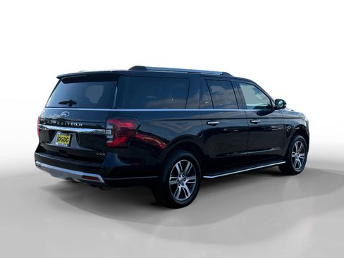 Used 2023 Ford Expedition Max Limited image 5
