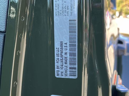 Used 2023 Jeep Wrangler Unlimited Rubicon 392 w/ Trailer Tow Package image 26