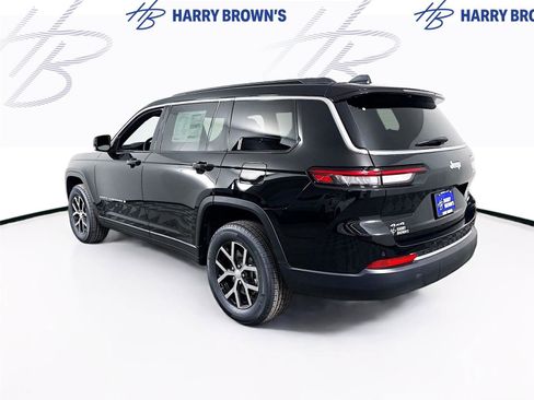 New 2025 Jeep Grand Cherokee L Limited w/ Trailer Tow Package image 31