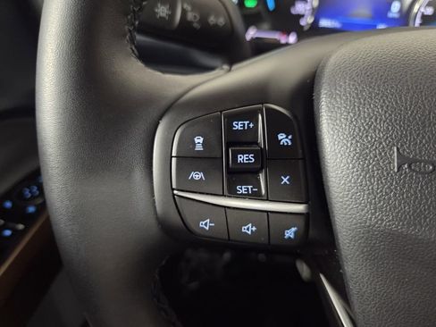 Used 2024 Ford Maverick Lariat FWD image 19