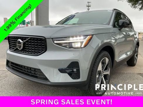 New 2026 Volvo XC40 B5 Plus w/ Protection Package Premier AWD/4WD image 5