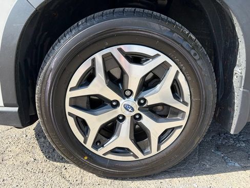 Used 2024 Subaru Forester Premium AWD/4WD image 13