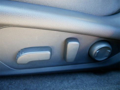 New 2026 Subaru Crosstrek 2.5i Premium image 13