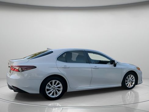 Used 2023 Toyota Camry LE FWD image 29