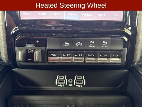 New 2026 RAM 5500 4x4 Crew Cab w/ Laramie Trim Package image 28