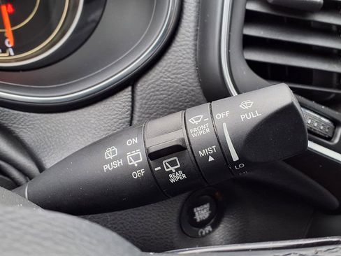 Used 2020 Jeep Cherokee Latitude Lux w/ Quick Order Package 26H Lux image 21