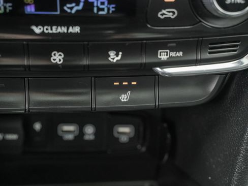 Used 2020 Hyundai Santa Fe SEL image 31