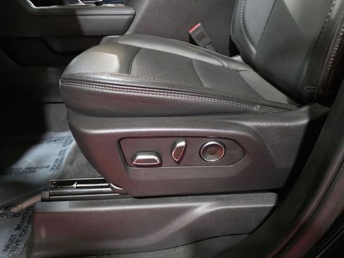 Certified 2024 GMC Sierra 3500 Denali w/ Denali Reserve Package image 14