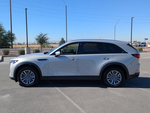Used 2024 MAZDA CX-90 3.3 Turbo w/ Preferred Package image 2