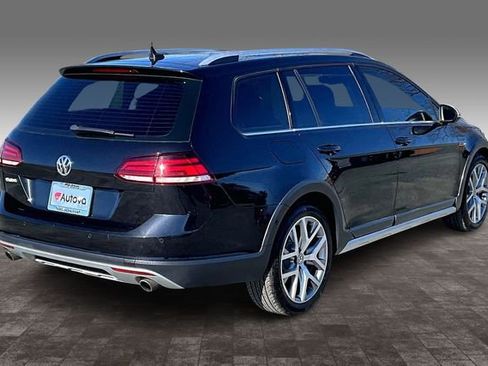 Used 2018 Volkswagen Golf Alltrack SEL image 6