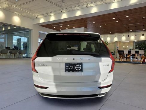 New 2026 Volvo XC90 B6 Ultra w/ Lounge Package AWD/4WD image 9