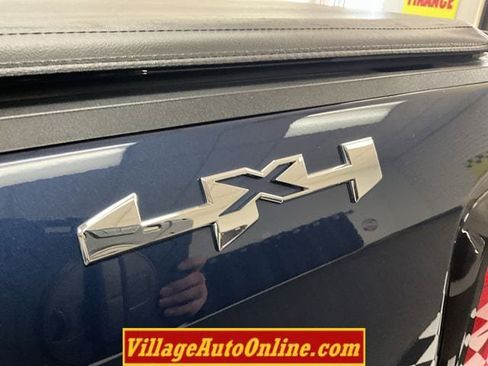 Used 2019 GMC Sierra 1500 SLE w/ SLE Value Package AWD/4WD image 27