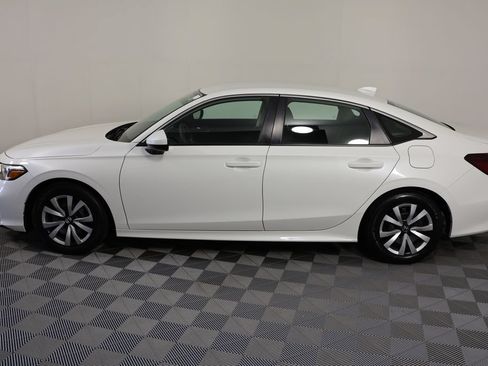 Used 2025 Honda Civic LX image 5