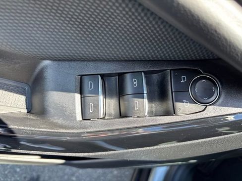 Used 2026 Chevrolet Equinox RS w/ Convenience Package III AWD/4WD image 12
