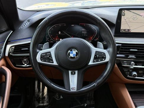 Used 2022 BMW 530i w/ M Sport Package RWD image 36