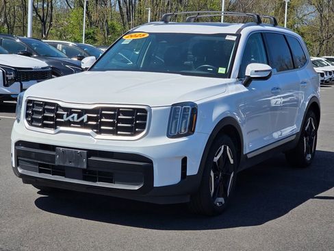 Used 2025 Kia Telluride S AWD/4WD image 7