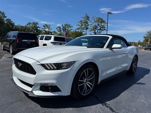 Used 2017 Ford Mustang Premium RWD image 6