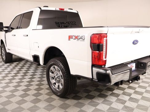 Used 2025 Ford F250 Lariat w/ Lariat Ultimate Package AWD/4WD image 25