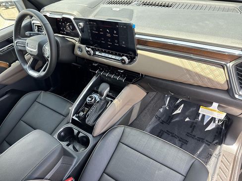 New 2026 GMC Canyon Denali w/ LPO, Denali Black Edition AWD/4WD image 29