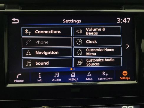 Used 2019 Nissan Rogue SV w/ Premium Package image 25