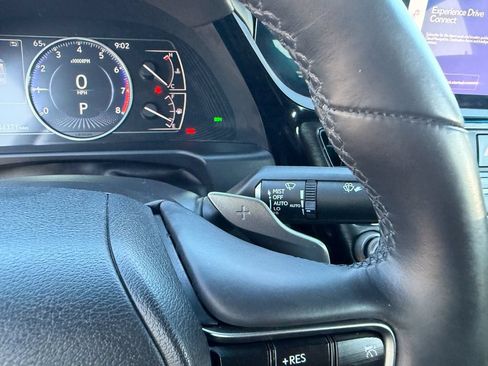 Used 2023 Lexus ES 350 w/ Premium Package FWD image 18