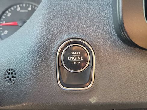 Used 2021 Mercedes-Benz Sprinter 2500 image 18