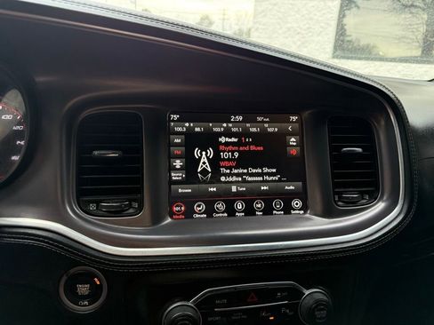 Used 2021 Dodge Charger R/T w/ Plus Group image 10